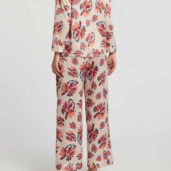 NWT Sylvia PJ Set - 791 - Beta Print - Picture 2 of 3